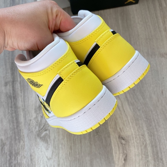 Air jordan 1 mid - Picture 10 of 11